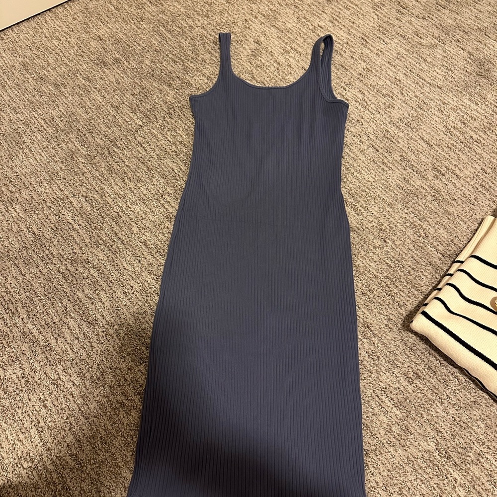 Wilfred Midnight Blue Ribbed Midi Dress